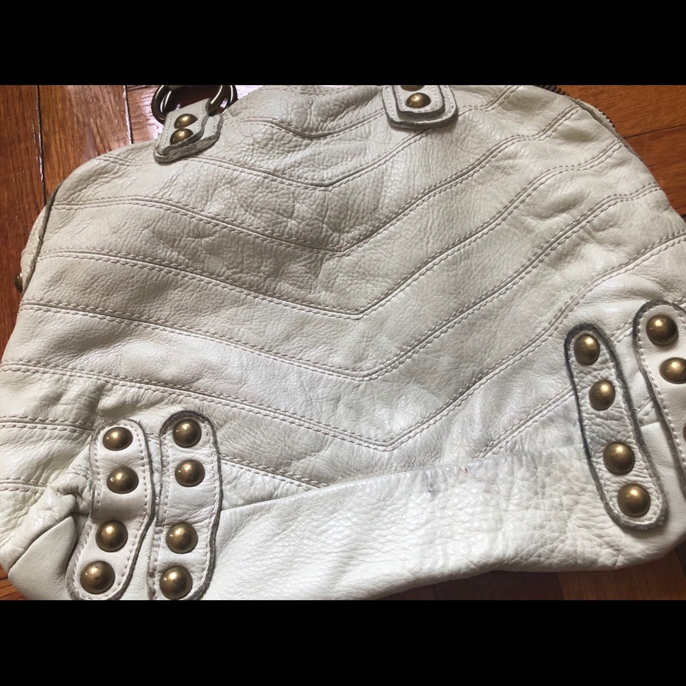 Linea Pelle Satchel - Picture 6 of 13